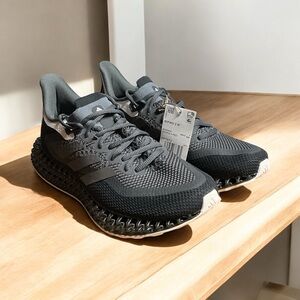 COPY - ADIDAS MEN’S 4DFWD SIZE 7.5m.